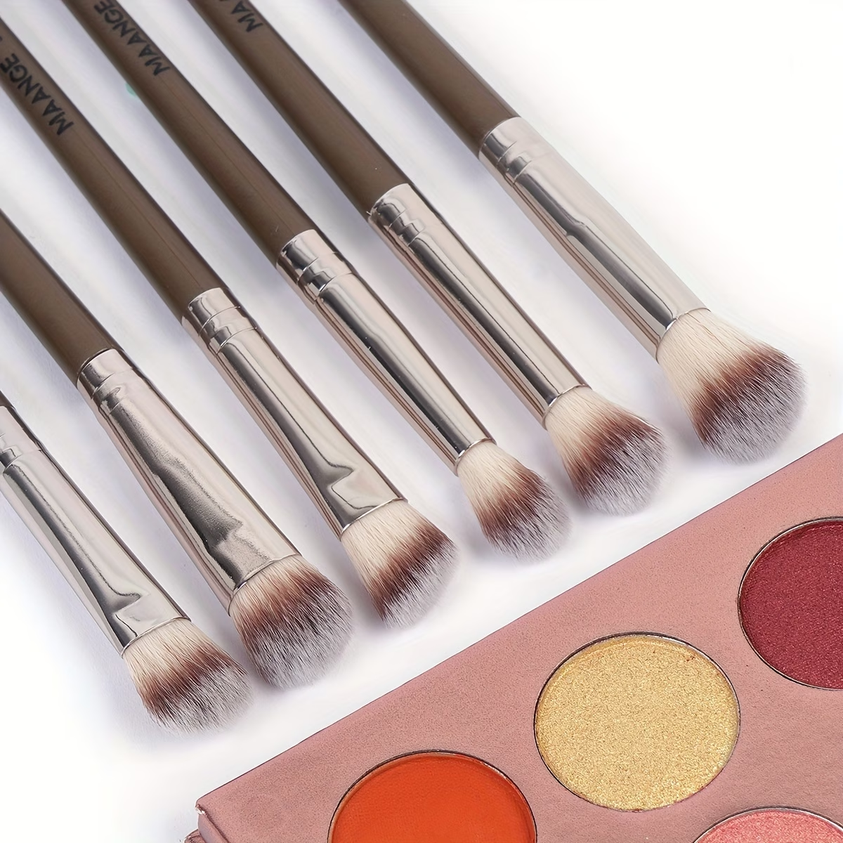 MAANGE 18-piece professional makeup brush set, including 18 makeup brushes + velvet cloth bag, soft brush hair makeup brushes, foundation brush, eye shadow brush, blending brush, concealer brush, eyeliner brush, skin-friendly powder puff set, travel