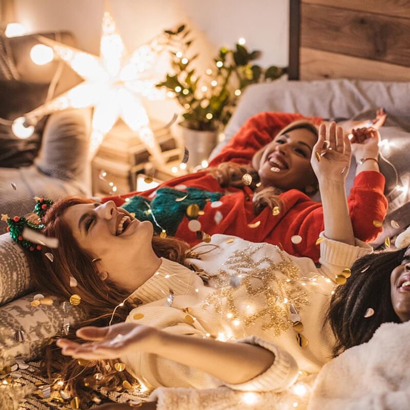 LED String Lights, [1 Pack] Battery Operated Fairy Lights With 5M 50 Warm White LEDs On Silver Wire For Bedroom, Party,