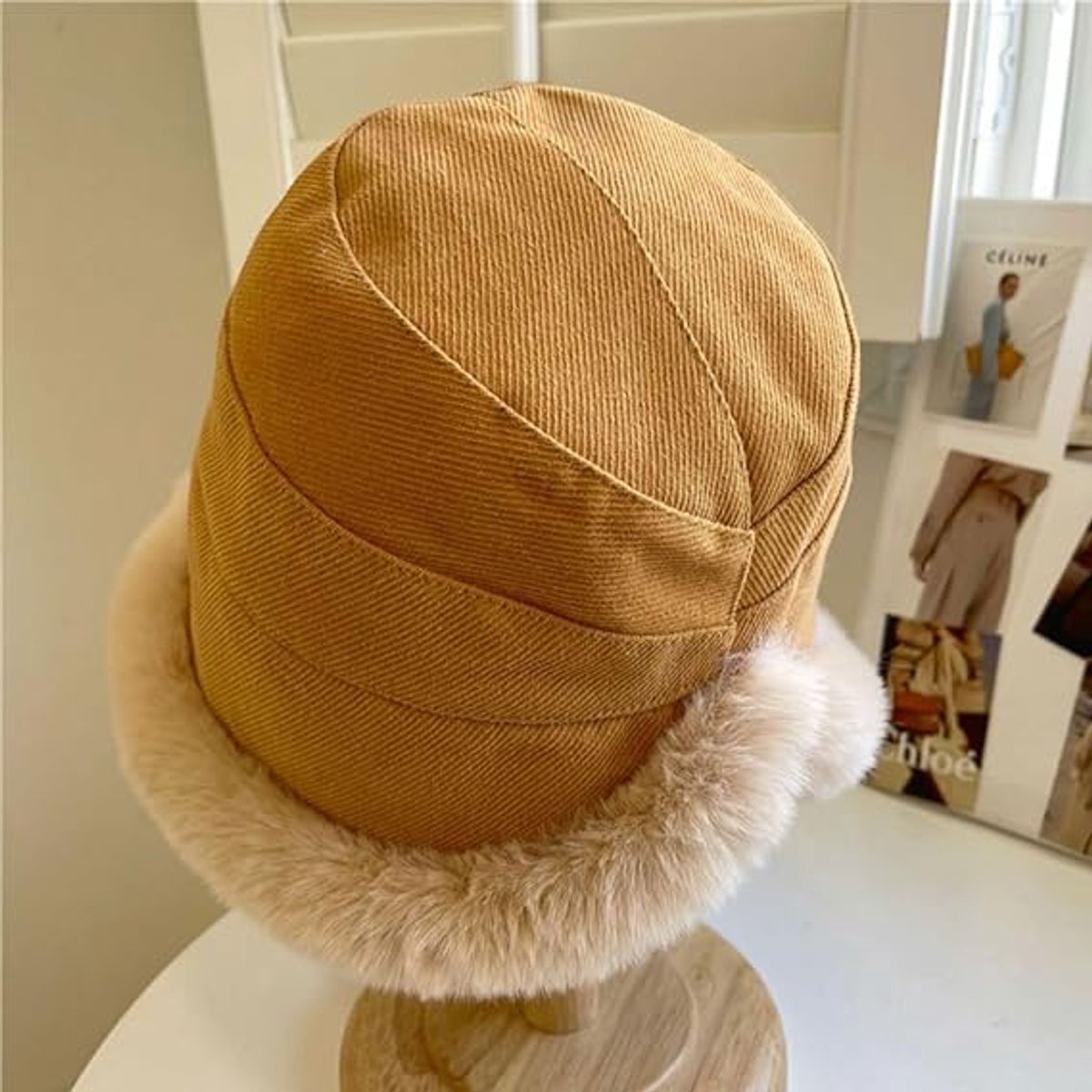 1 Women's Winter Hat - Hat - Cold Weather Extreme warmth and wind protection - Fleece-lined interior - Wide brim design - Thick insulated material for snow-beige