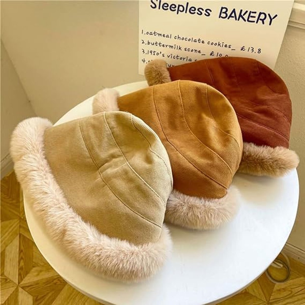 1 Women's Winter Hat - Hat - Cold Weather Extreme warmth and wind protection - Fleece-lined interior - Wide brim design - Thick insulated material for snow-beige