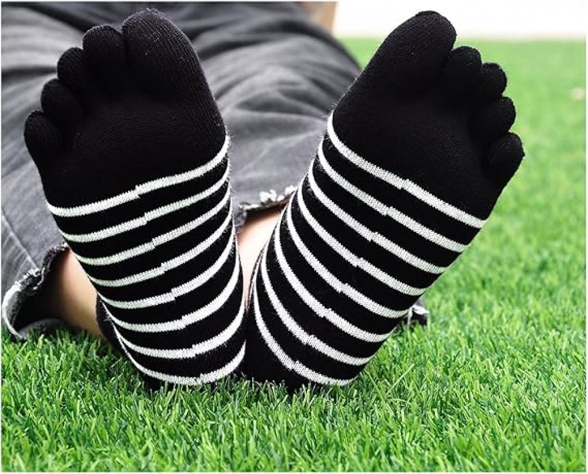 4 Pairs - Socks - Black + Gray + White + Yellow - Women's Socks - Premium Cotton Regular Socks - Cotton Toe Socks - Size 35-40