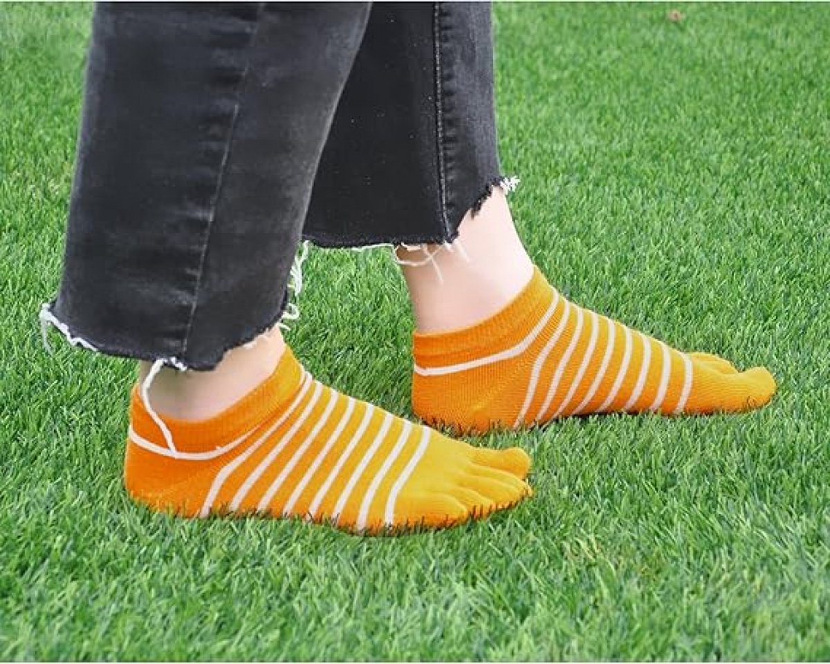4 Pairs - Socks - Black + Gray + White + Yellow - Women's Socks - Premium Cotton Regular Socks - Cotton Toe Socks - Size 35-40