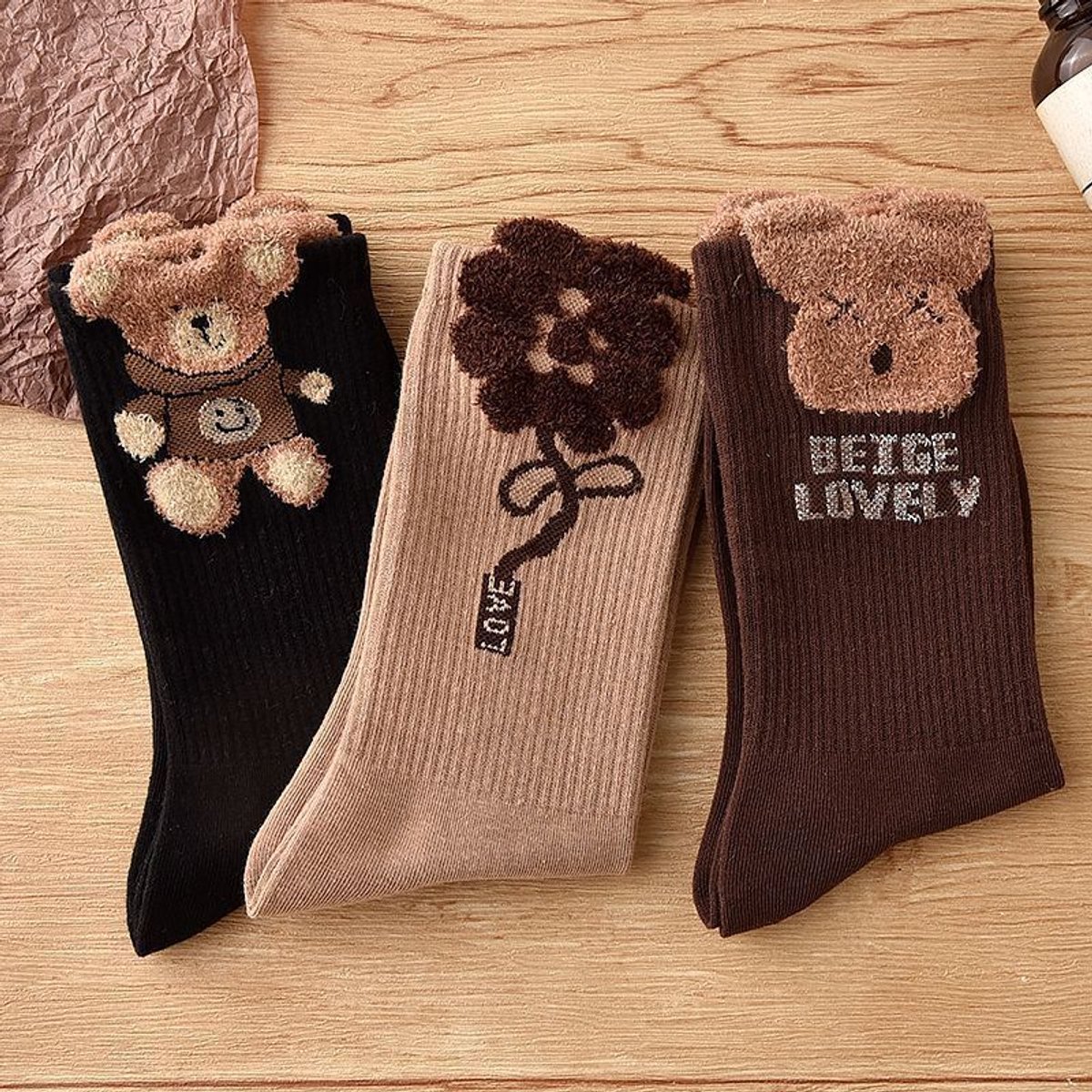 Socks 3-pack - House socks - fluffy socks - Casual socks - Indoor & Outdoor Wearable - Soft & Warm - socks men - socks women - Unisex Women - Size 36 to 42 - Light brown flowers