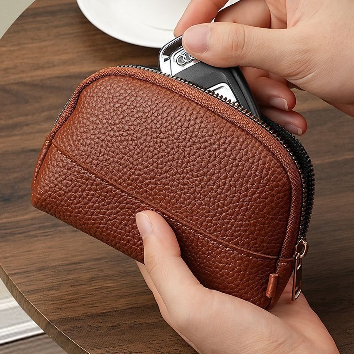 Vintage Wallet with Zip Around - Compact and Beautiful - Key Holder - Mini - Clutch - Coin Purse - Dark Brown