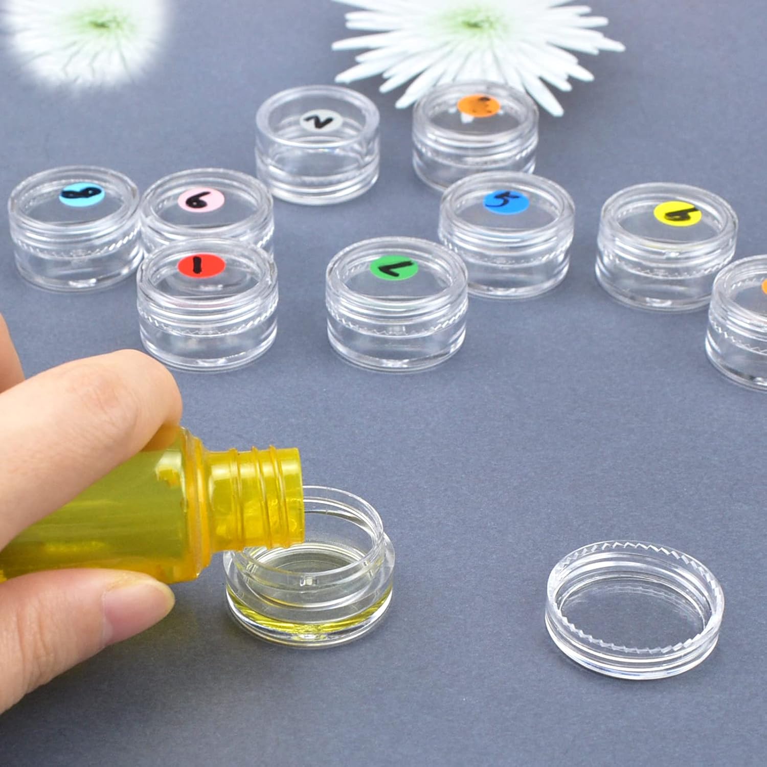 12 travel cosmetic jars, 5 ml cream, make-up monsters, containers with lids for women, glitter nail art, storage bottles