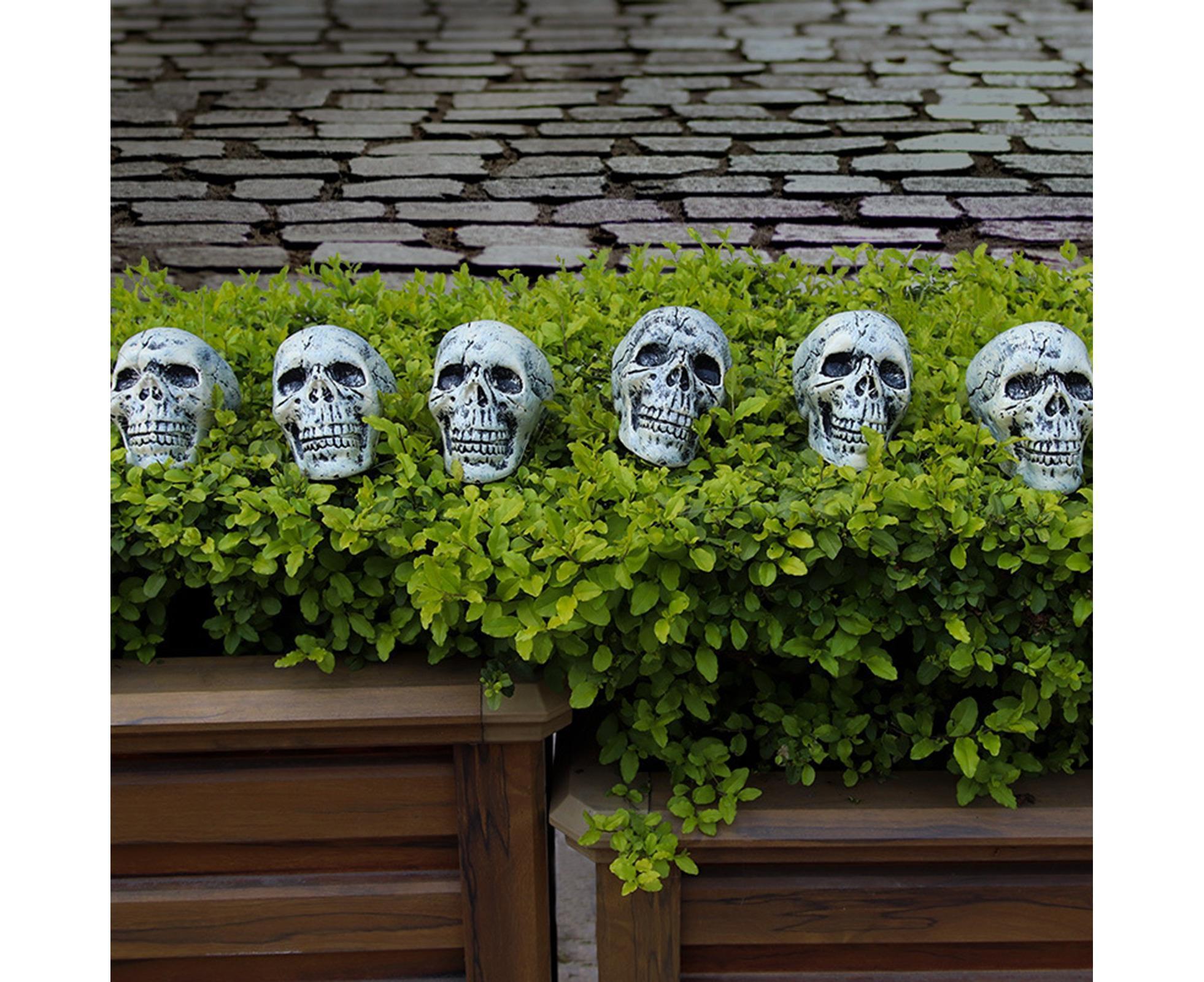 6 Pcs/Set Halloween Skull Ornament Artificial Realistic Increase Atmosphere Durable Clear Texture Skeleton Horror Halloween Skull Statue for Home-White