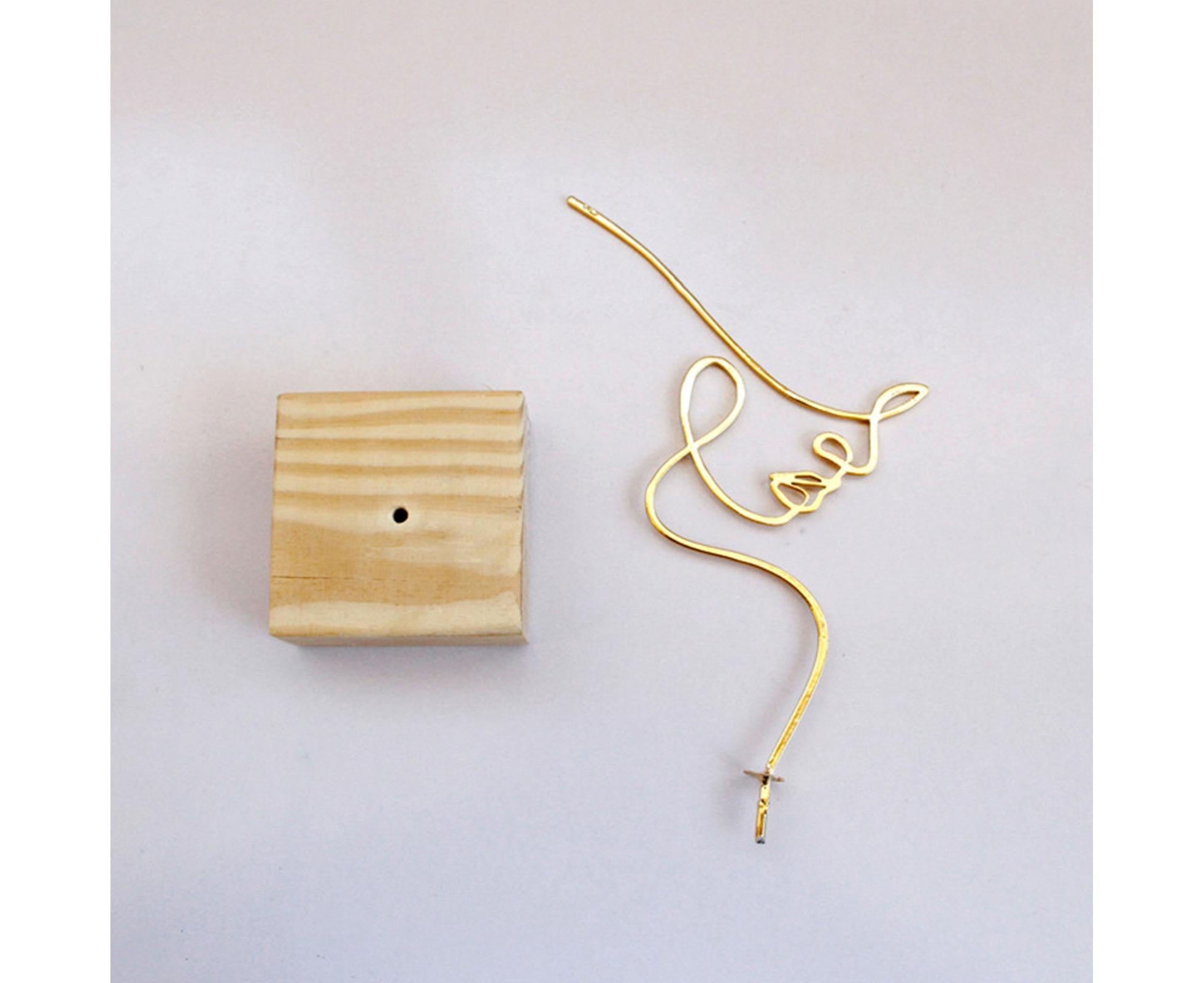 Artistic Sculpture for Home-Golden S