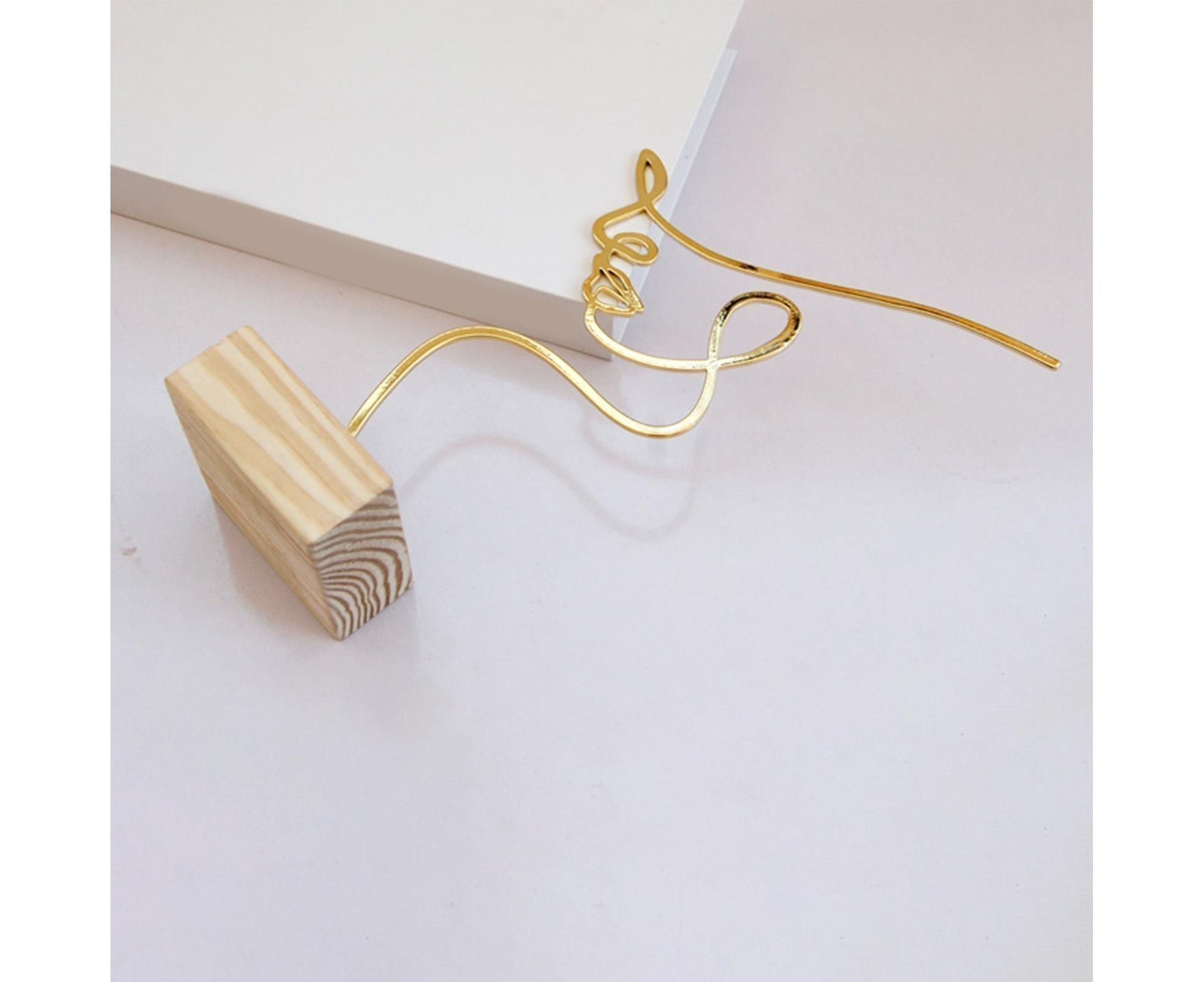 Artistic Sculpture for Home-Golden S