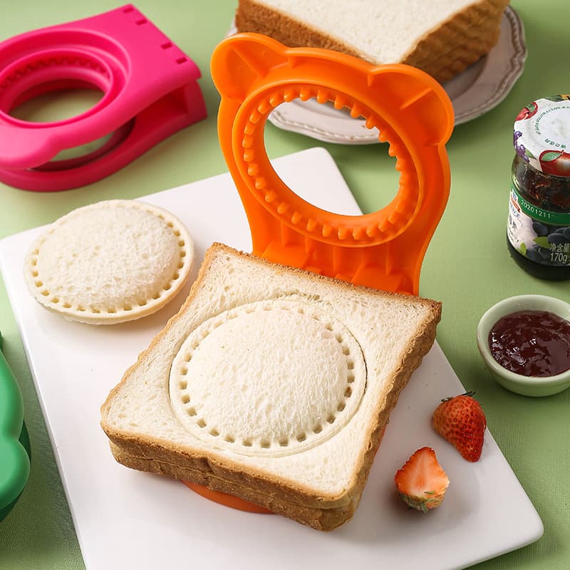 3 Pcs Round Sandwich Cutter & Sealer with Full Hand Guard Safe Design Rose Red