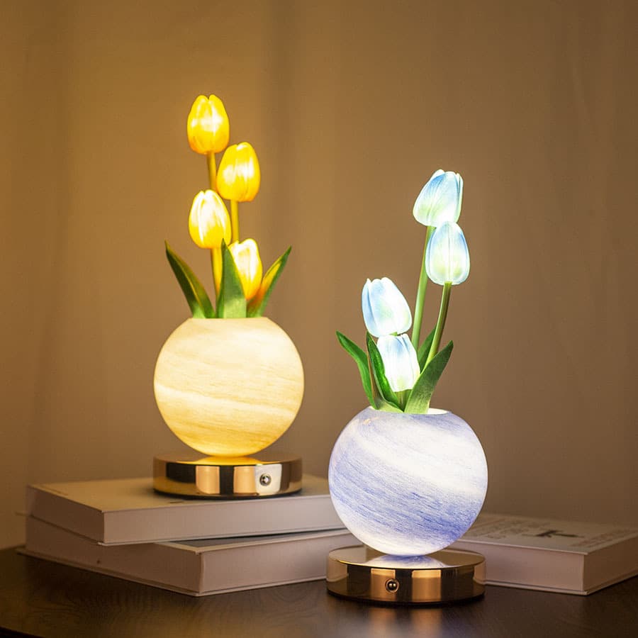 Pink Tulip Night Light with Realistic Bouquet - Dreamy Planet LED Mood Lamp for Bedroom Decor with 3-Color Touch Dimming