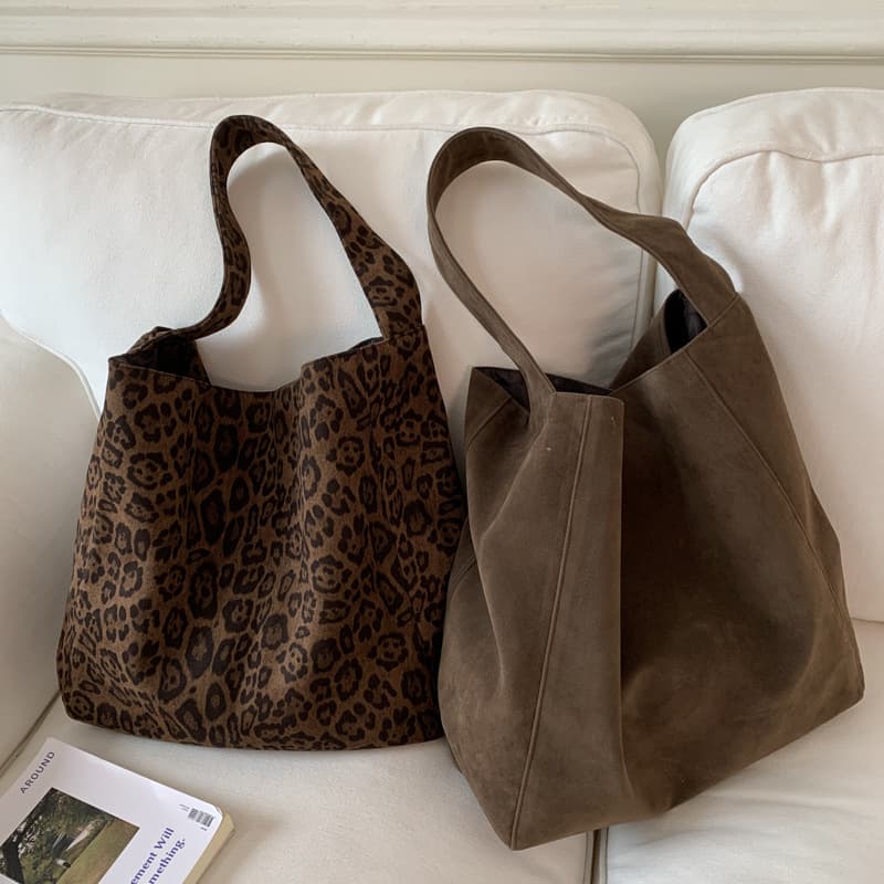 Shoulder Bag Unique Design Felt Fabric Tote Bag Trendy Minimalist Style 45cm Long 36cm High