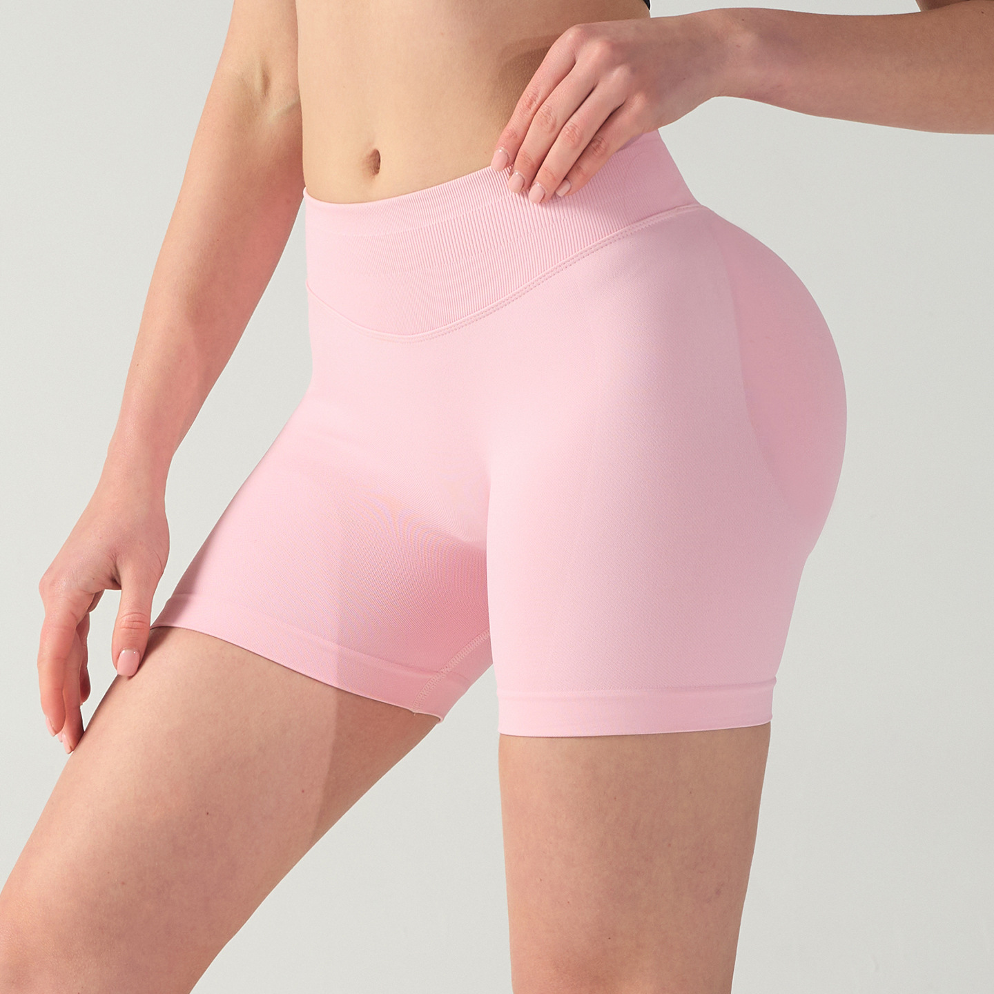 M Wine Red High-Elastic Hip Yoga Shorts - Seamless Mid-Intensity Pilates Workout Shorts