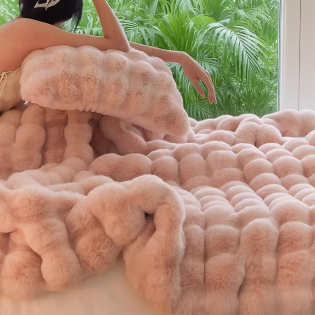 2-Pack Pink Luxury Tuscany Fleece Rabbit Fur Bubble Blanket (45 x 45 CM) - Double-Sided Thickened Soft Plush Bedding & Cushion Cover