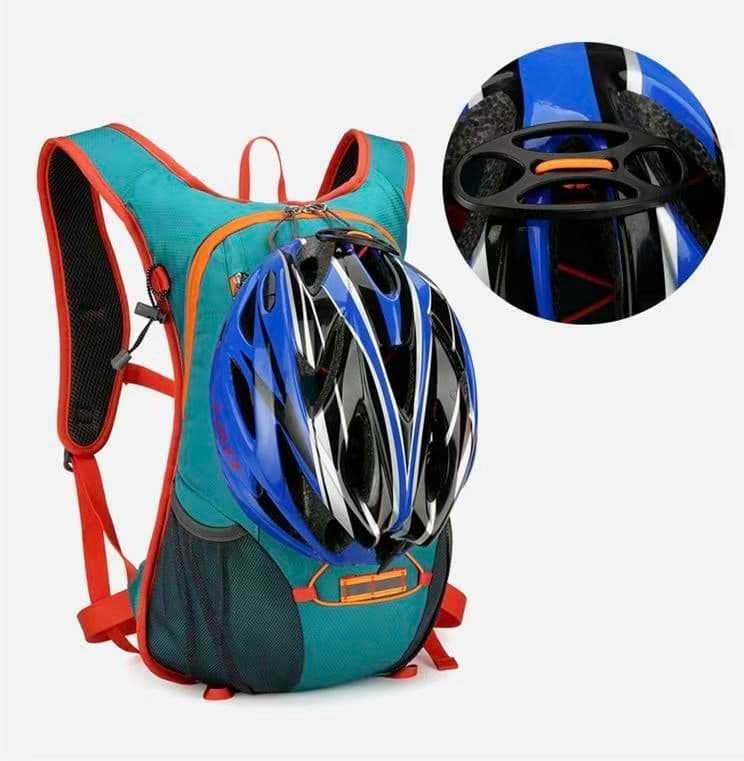 Drak bule Large-Capacity Storage Backpack, featuring a main compartment with multiple organized pockets for efficient item arrangement. Ideal for daily commuting and short trips, offering practical and convenient storage solutions.