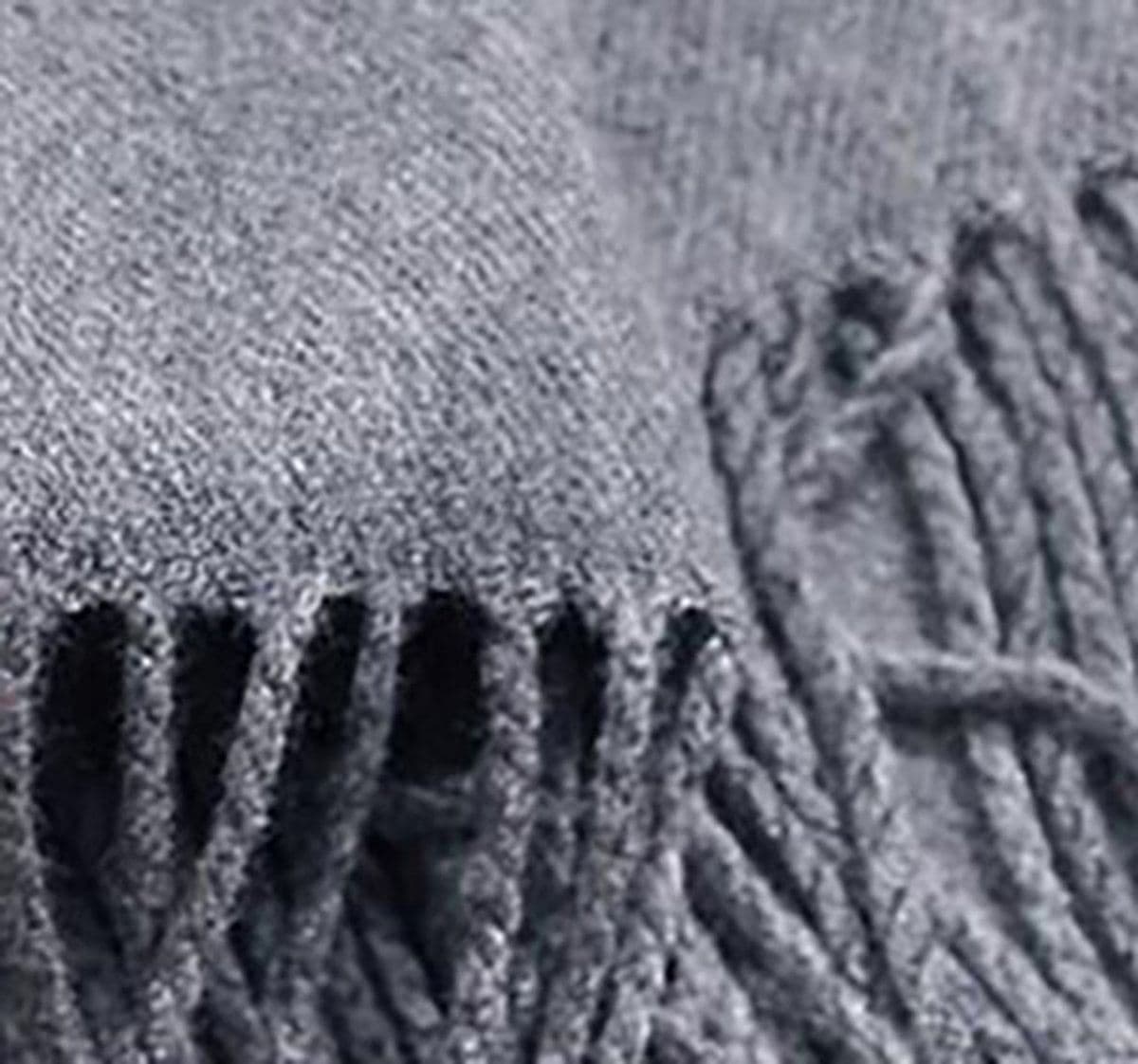 Winter Scarf, Thick Fringe Shawl Wrap for Men and Women, Soft Warm Neck Scarf for Cold Weather Outfits, 200 x 70 cm, Grey