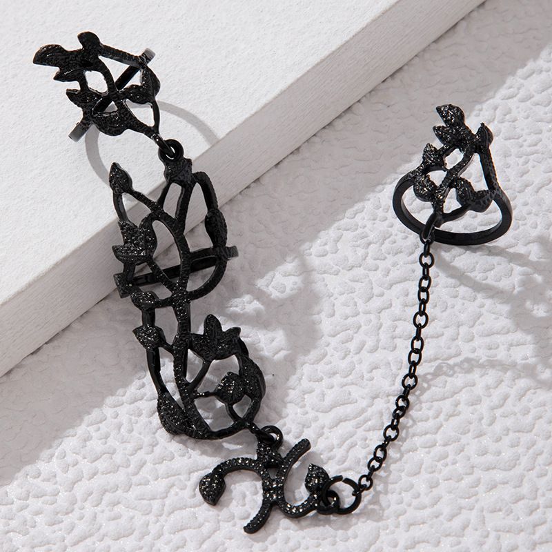 Multiple Rings Finger Stack Knuckle Band Punk Hand Chain Ring Finger Bracelets Beach Slave Bracelet Jewelry for Women and Girls