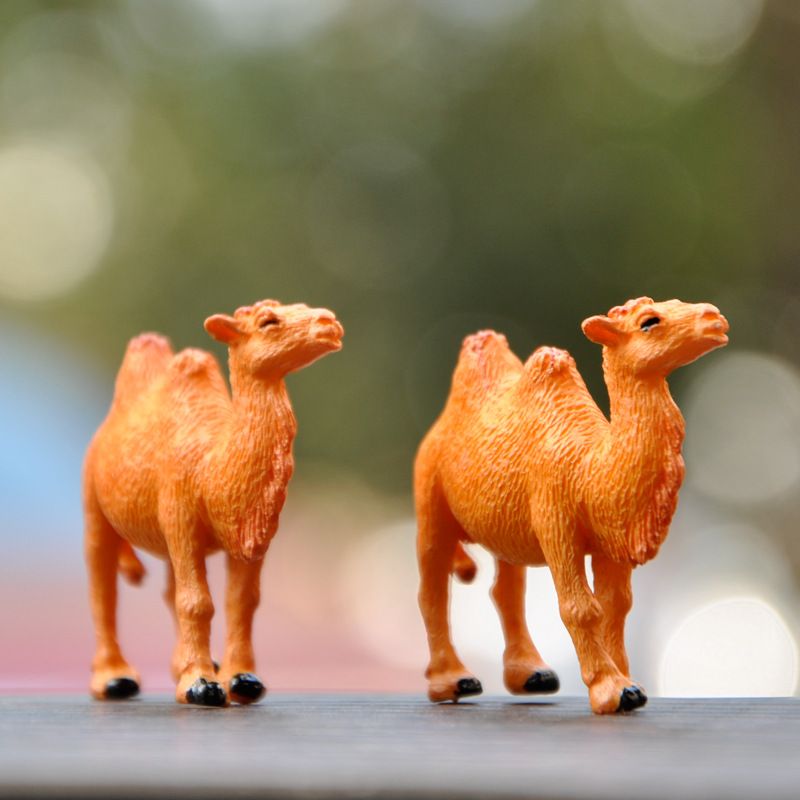 10Pcs Camel Figurines Hand Painted Camel Figurine Miniature Animal Statue Wildlife Bactrian Camel Camel Animal Model Table Desktop