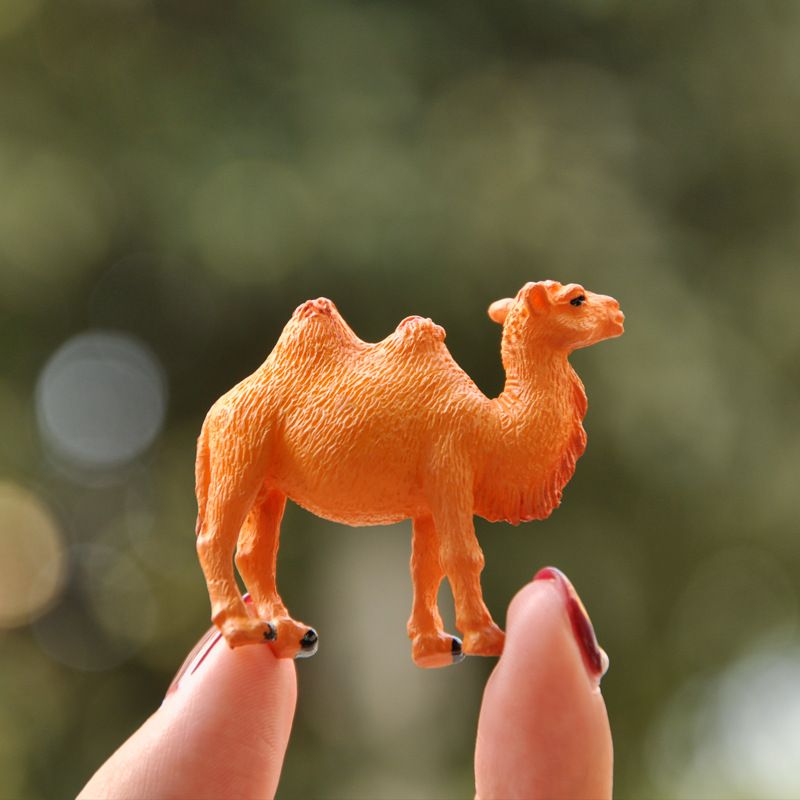 10Pcs Camel Figurines Hand Painted Camel Figurine Miniature Animal Statue Wildlife Bactrian Camel Camel Animal Model Table Desktop