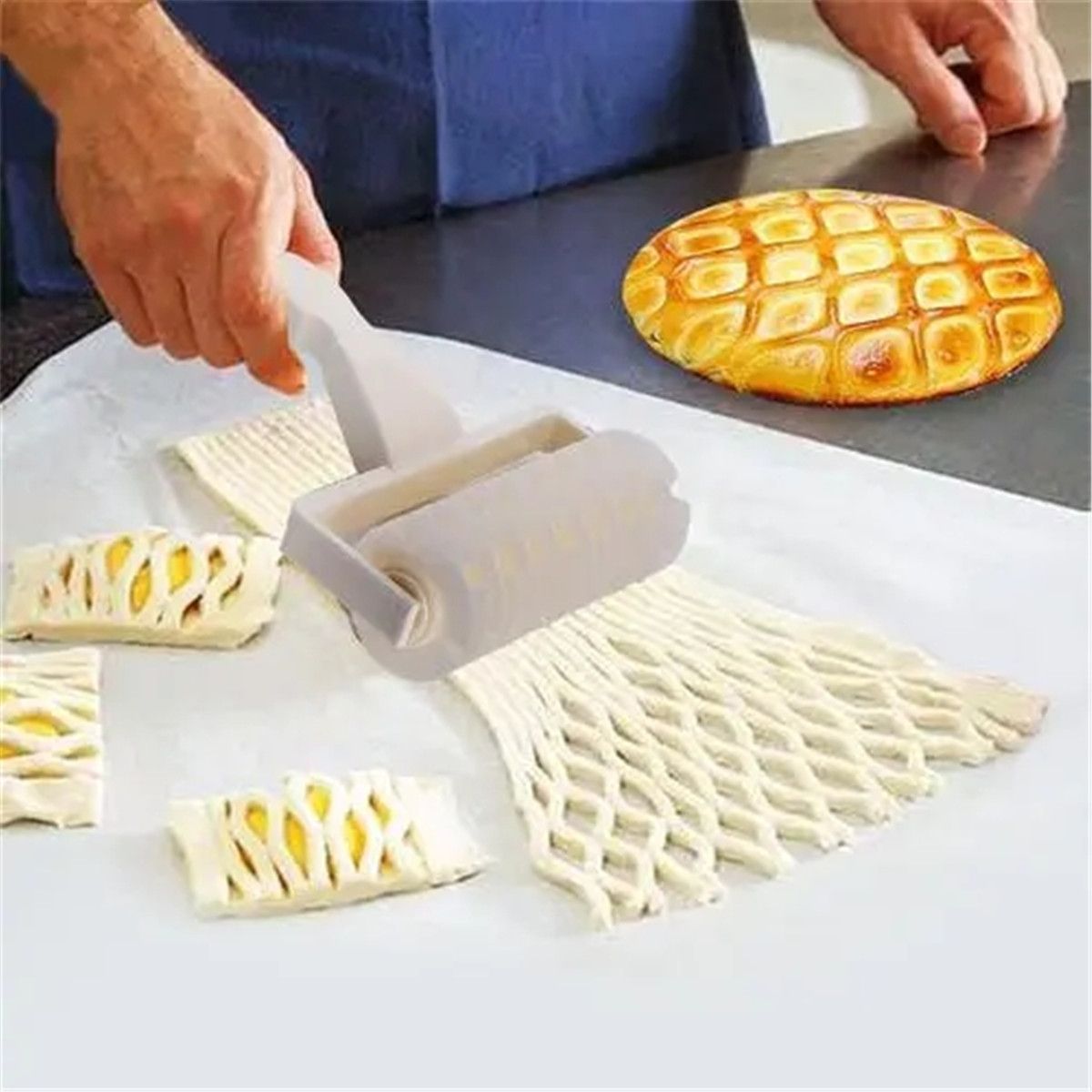 Cookie Pie Pizza Bread Pastry Crust Roller Cutter Baking Tool, Household Time-Saver Baking Pastry Tools for Pie Pizza Biscuits