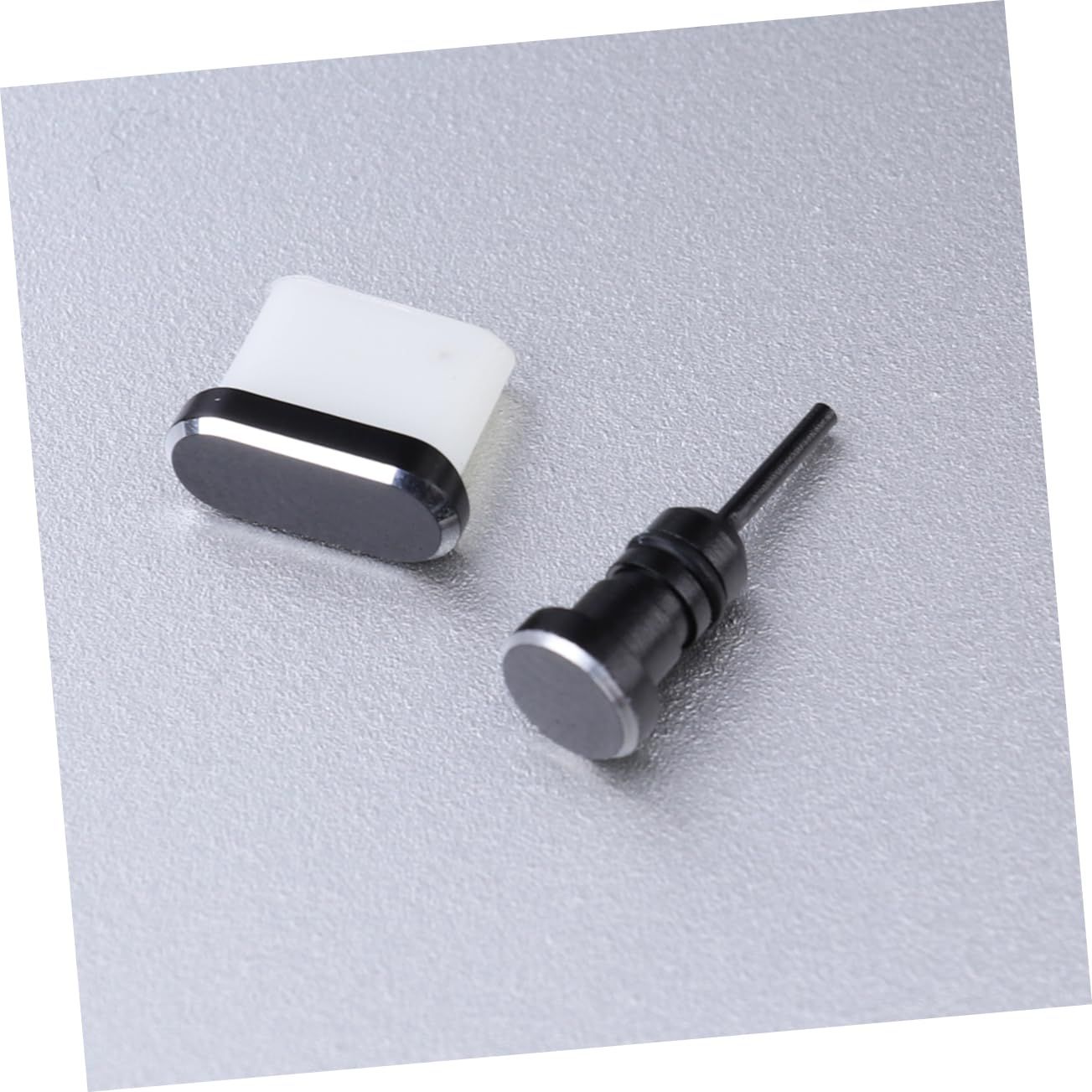 Set 3.5mm Dust Plug Phone Dust Plug Phone Plug Dust Plug for Dust Caps USB Pick up Needle Set Phone Plug 2pcs