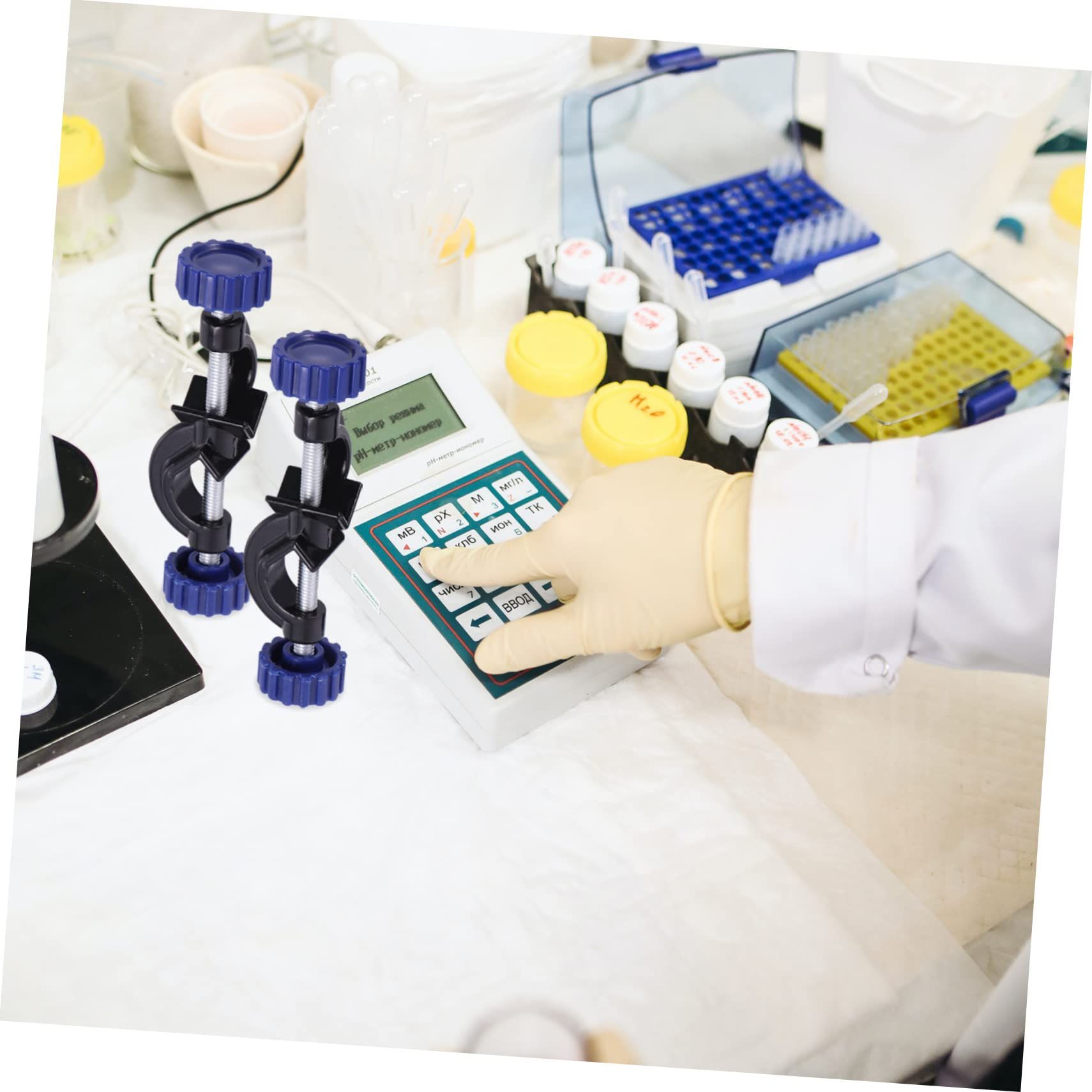 2pcs， Adjustable Bosshead Clamp Holder, Lab Heavy Duty Boss Head Clamp Holder Aluminum Alloy Body, up to 13mm Rods for Laboratory Use