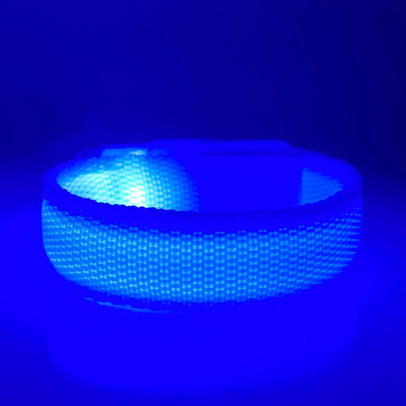 Fashion&cool LED Slap Band,Glow in The Dark Adjustable Bracelets for Men&Women,Night Safety Lights for Running（5pcs）