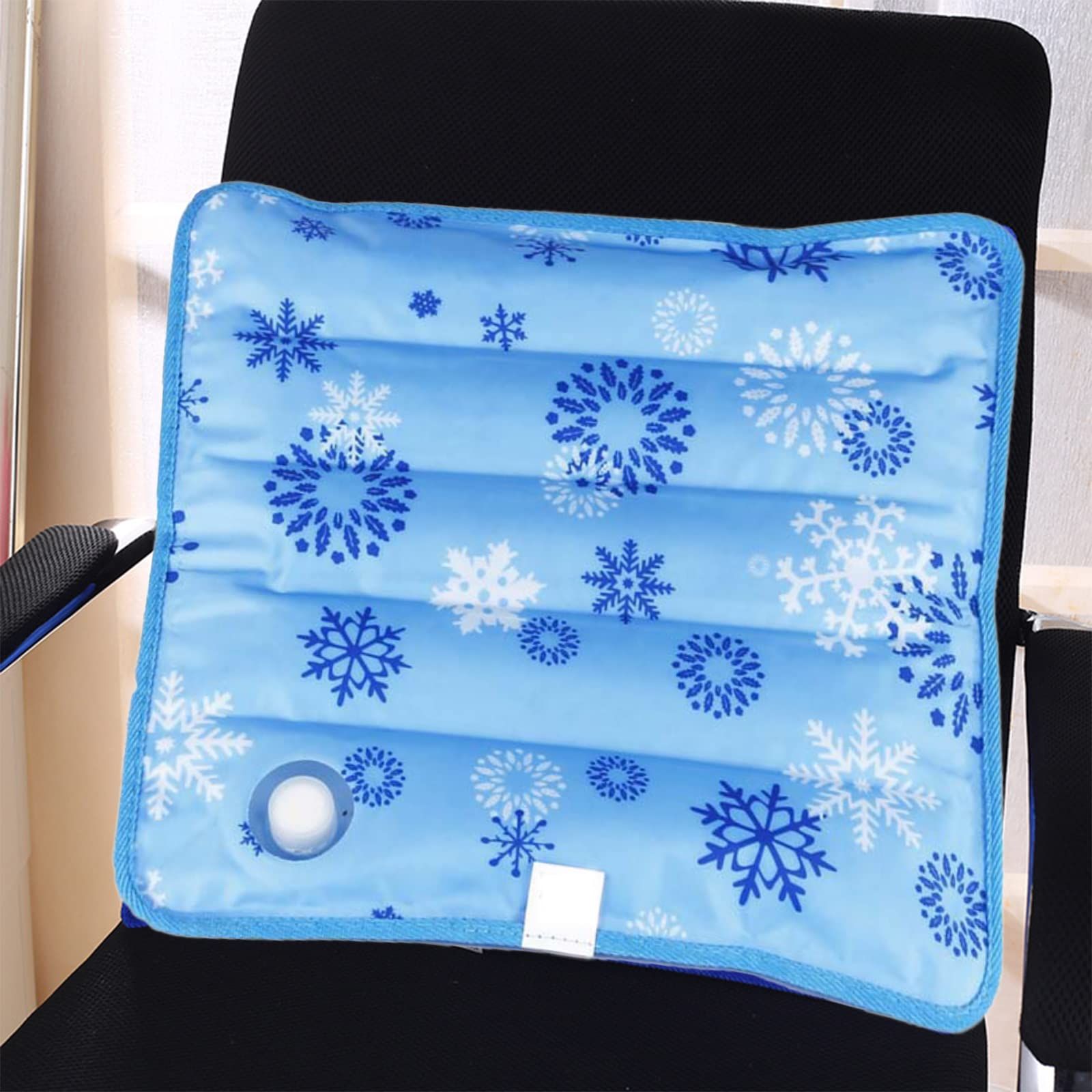 Summer Cooling Mat Reusable Ice Pillow Foldable Water Filling Ice Pillow Chair Pad, Multifunctional Waterproof (14.17" x 14.17")