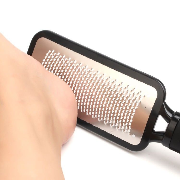 Foot Remover Foot Scrubber Dead Skin Remover Foot File Heel Scraper for Cracked Heels Foot Exfoliator （black）