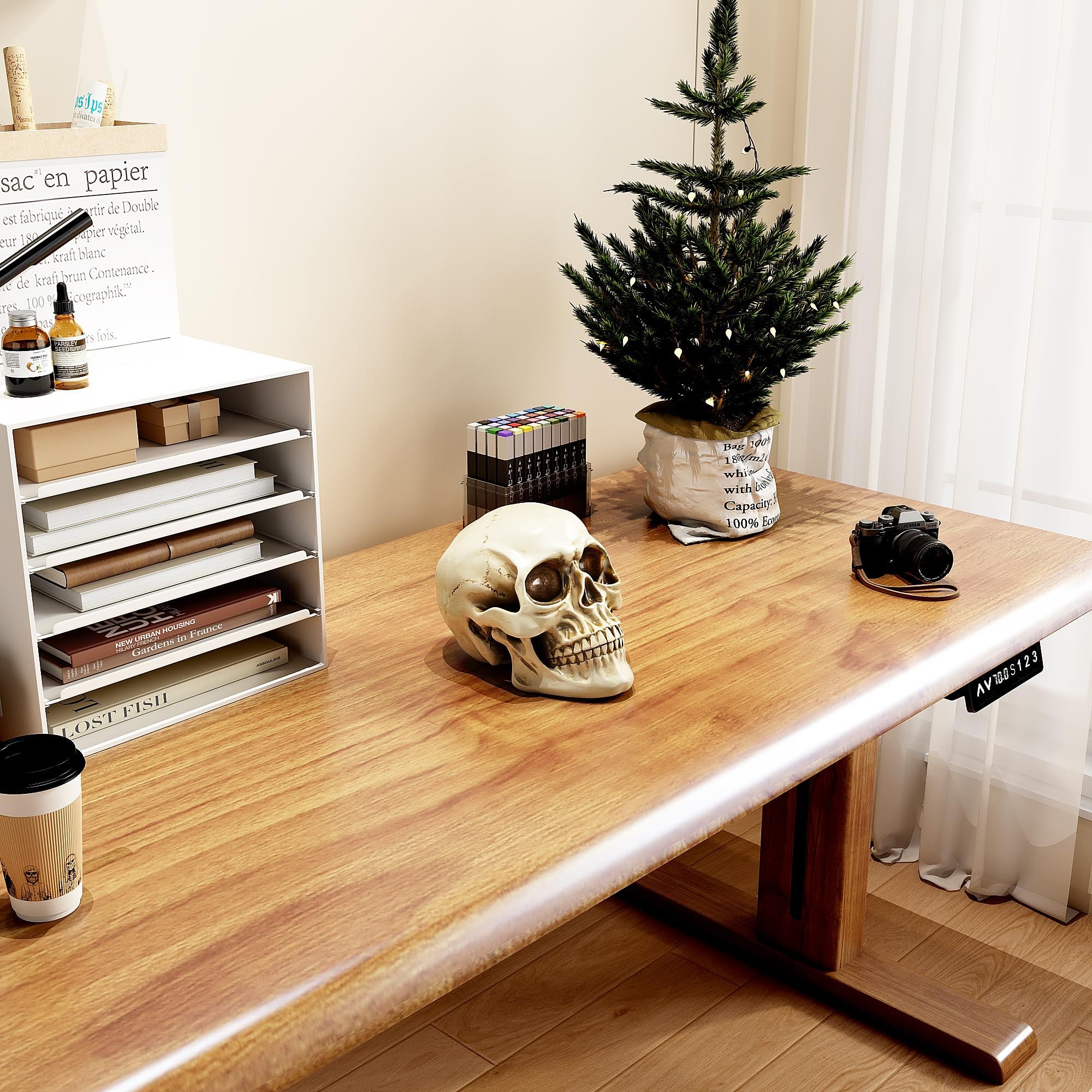 Full size 1:1, human life size skull model, 7.7 x 5.4 x 5.9 inch. It's perfect for Halloween party and home decorations.
