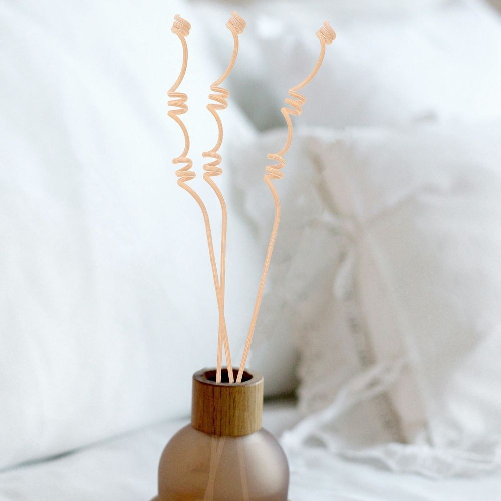 20Pcs Natural Wood Stick Diffuser Refills Light Yellow Spiral Design for Home Air Freshener