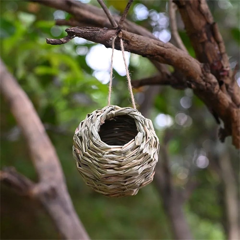 Hand Woven Hummingbird Nest, Natural Grass Hanging Bird House, Weatherproof Shelter for Outdoor Garden Yard Decoration, S:4.7x4.7in