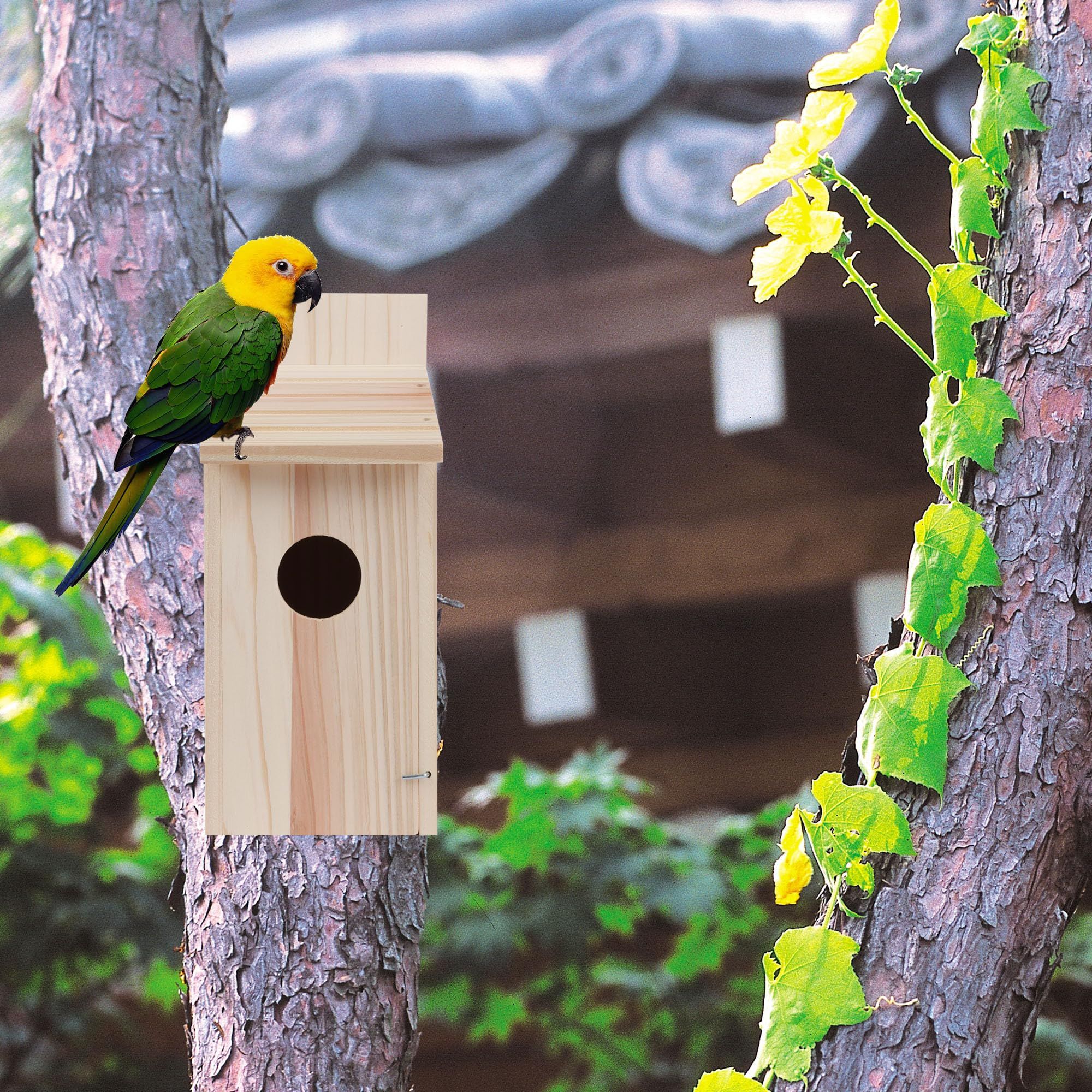 Outdoor wooden bird nest, bird cage, solid wood bird house, outdoor countryside decoration bird house, bird breeding box