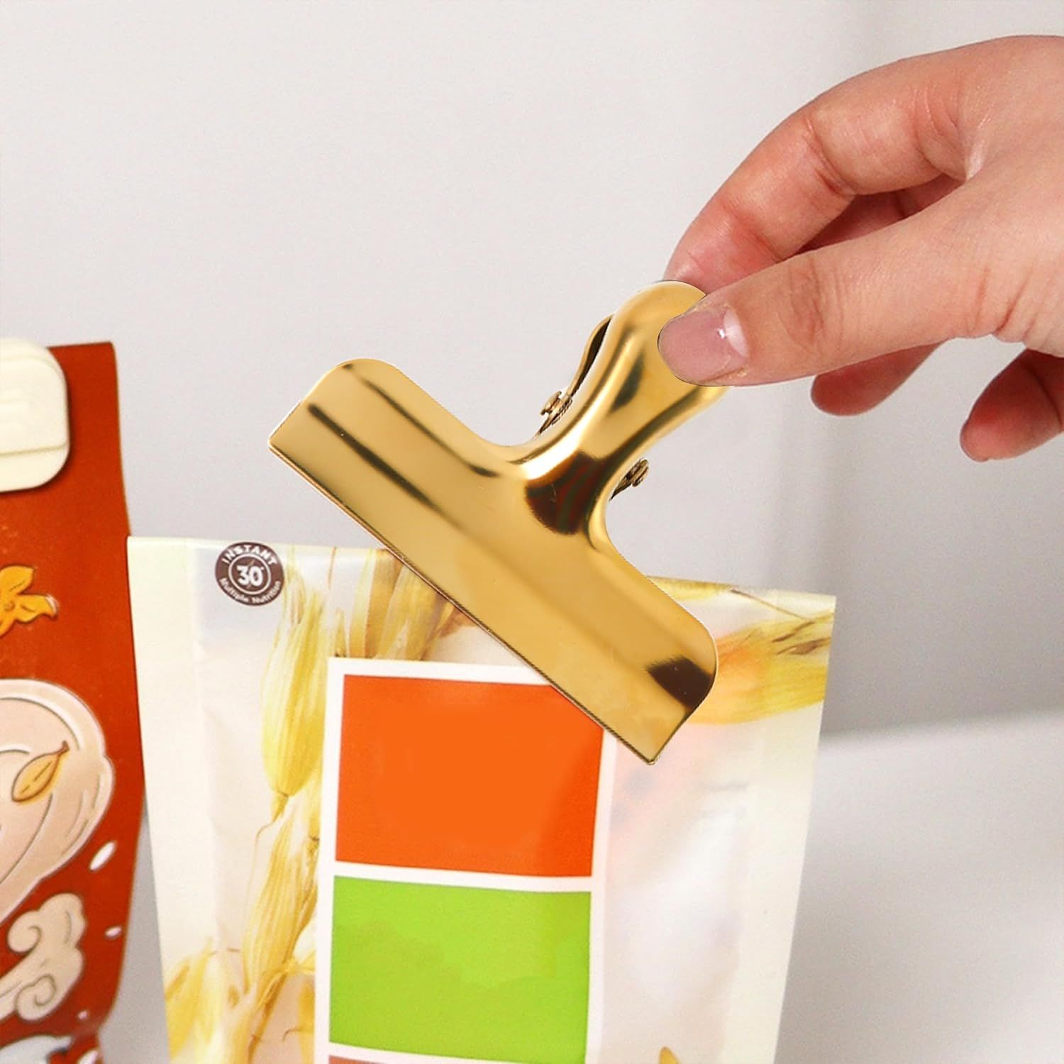 2pcs Metal sealing clip, stainless steel dovetail clip, food clip, bill clip, office folder, stationery clip（golden）