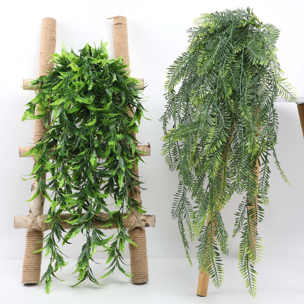 5-Fork Serrated Leaf Hanging Vine 2 pieces