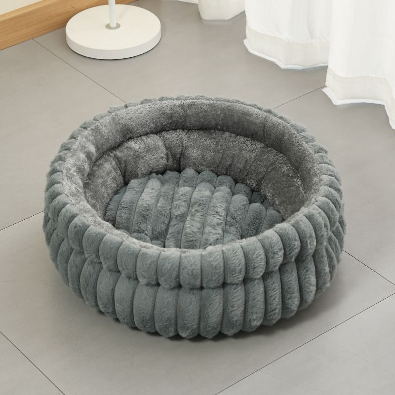 Plush Round Bed - Cream White, Size L: 60×60×15cm