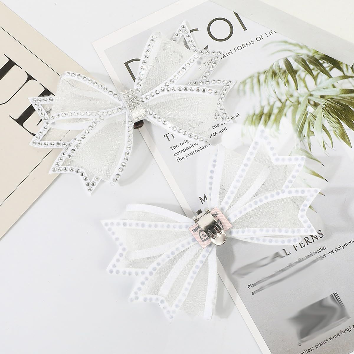 2 Pairs Bow Shoe Clips for Women Dress Shoes Mesh Bow Rhinestone Shoe Clip Detachable Classic Fashion Sparkling Bow Heels Shoe Charms Bridal Wedding Party Crystal Shoe Buckles