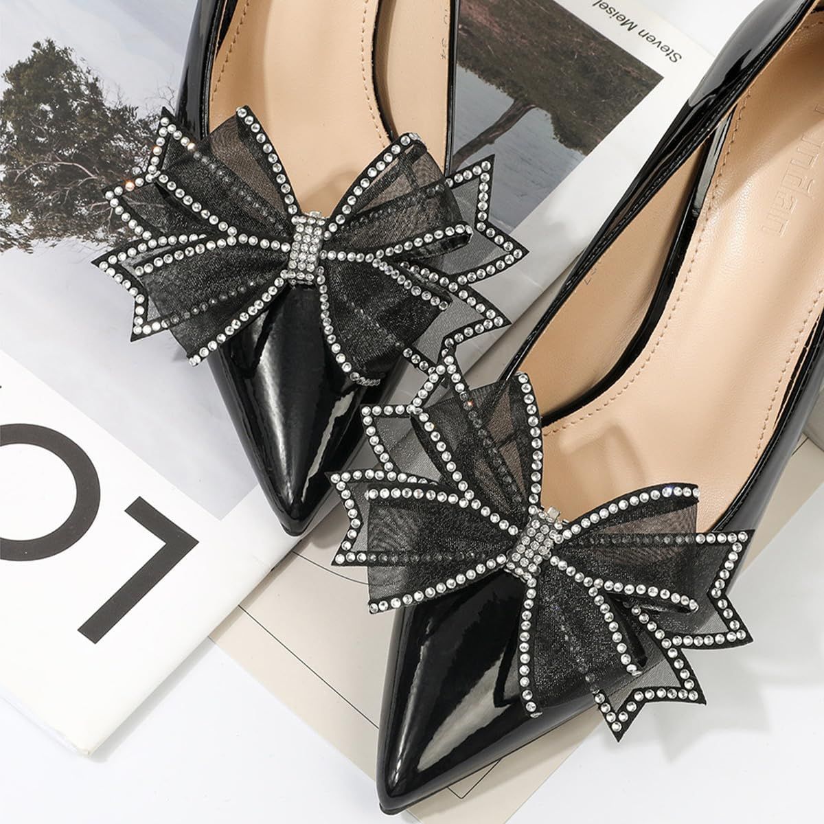 2 Pairs Bow Shoe Clips for Women Dress Shoes Mesh Bow Rhinestone Shoe Clip Detachable Classic Fashion Sparkling Bow Heels Shoe Charms Bridal Wedding Party Crystal Shoe Buckles