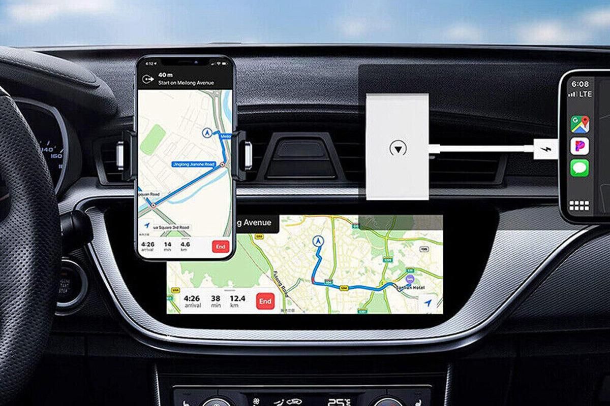 Wireless CarPlay Adapter Wireless Receiver Convert Wired to Wireless CarPlay Dongle Cars for Apple Carplay