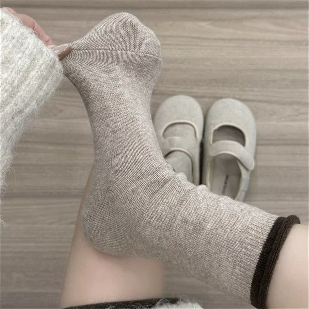 Socks for Women Ultra Soft Plush Lounge Socks Grippers One Size Cozy Comfort, Causal Thick Socks,Heel Sewed