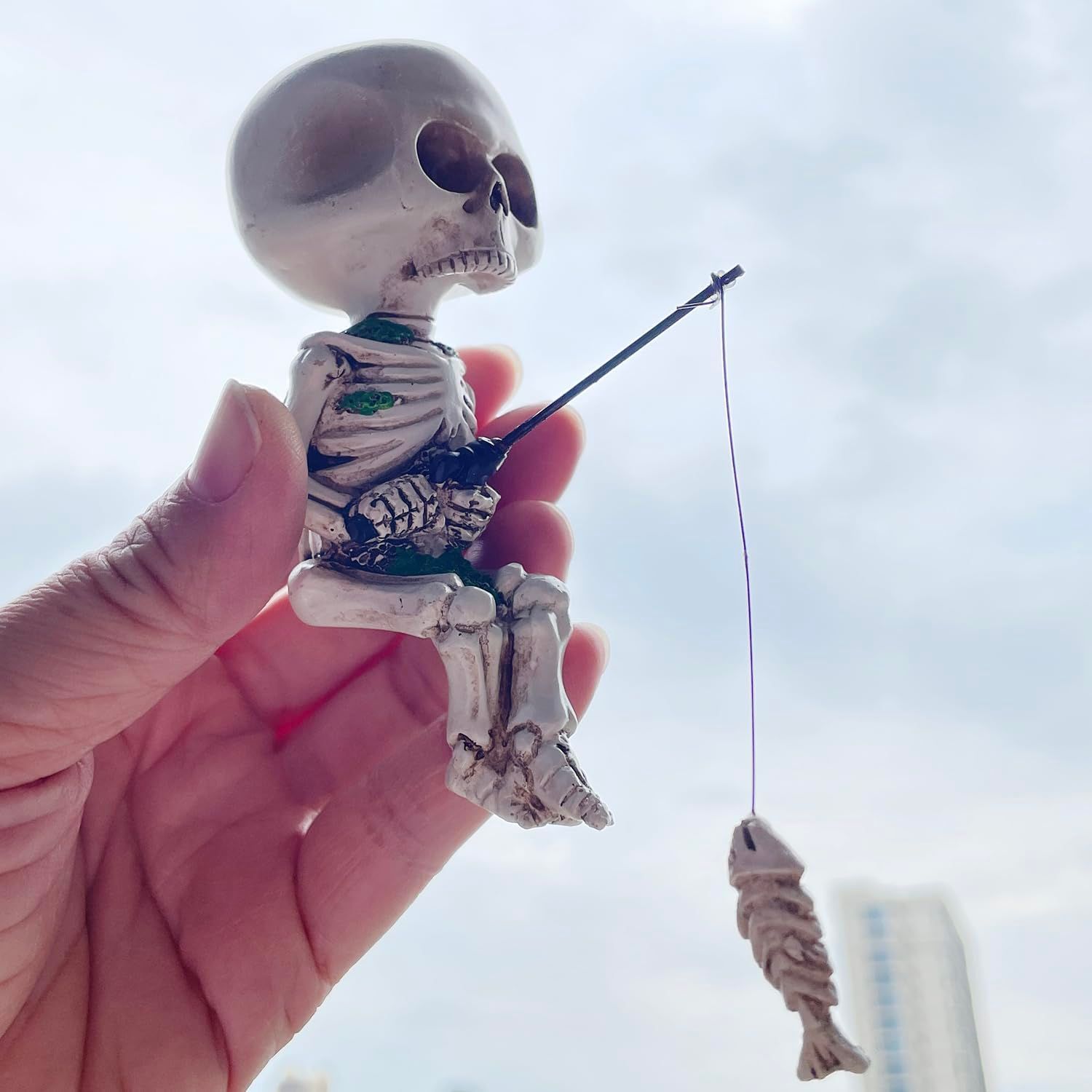 Mini Skeleton Figurines for Home Decor, 4.5 inch Resin Small Skeletons Halloween , Craft Haunted House Accessories (White)