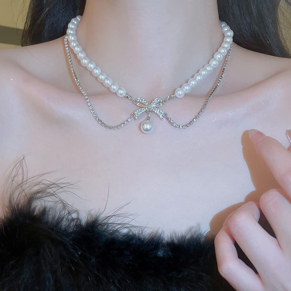 Late Romance~Sparkling Diamond Bow Pearl Necklace for Women with a Cold Design, Cold Wind Neck Chain, Clavicle Chain