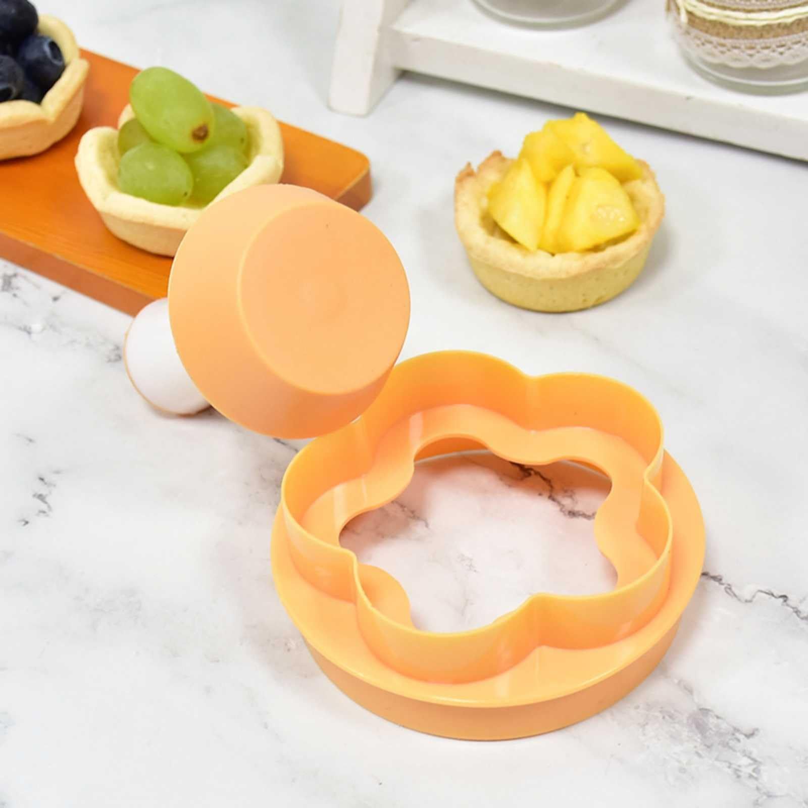 A set of creative cake cup press biscuit mold baking Rice and vegetable roll doughnut mold DIY baking tools