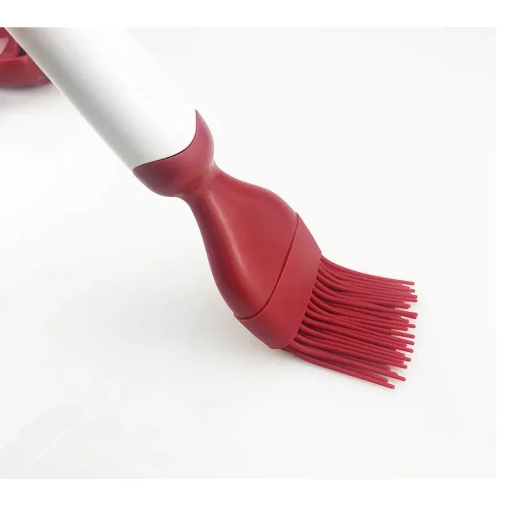 1PCS of Baking Tools Silicone Brush High-Temperature Baking Barbecue Brush Oil Brush Cake Cream Barbecue Brush (red)