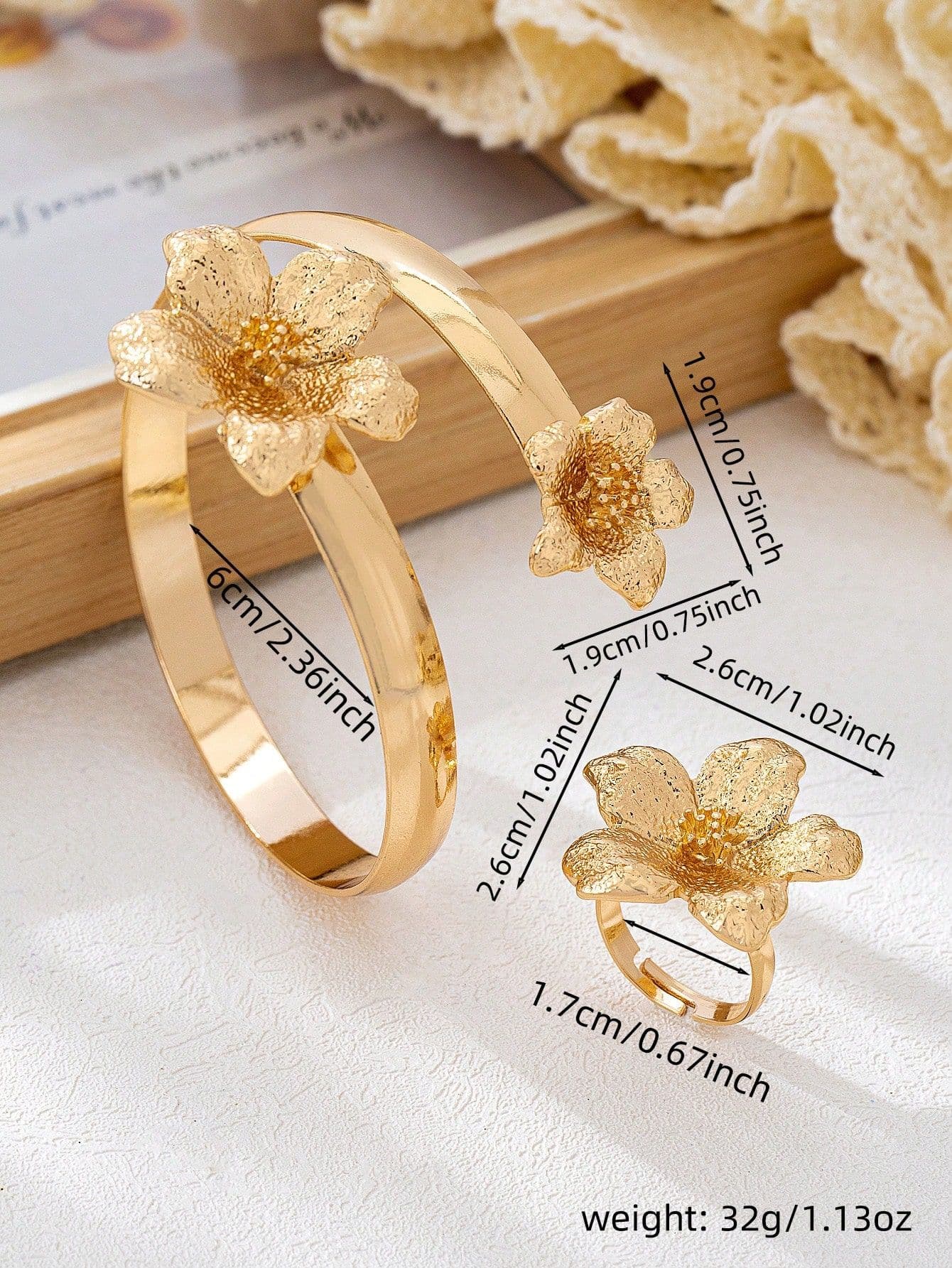 Jewellery Set Vintage Elegant Floral Bracelet Ring 2 Piece for Women Daily Wear