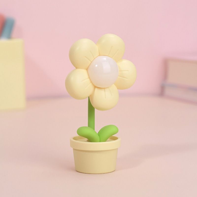 1PC New Fashionable Mini Flower Night Light – Cute Atmosphere Bedside Lamp, Creative Desktop Decor, Gift, Home Decor, Holiday Gift, Cartoon Ornament(Yellow)