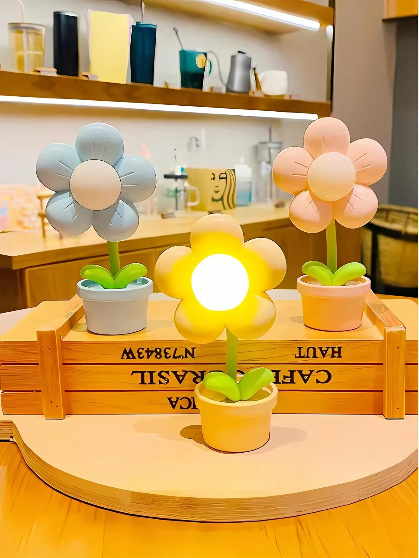 1PC New Fashionable Mini Flower Night Light – Cute Atmosphere Bedside Lamp, Creative Desktop Decor, Gift, Home Decor, Holiday Gift, Cartoon Ornament(Yellow)