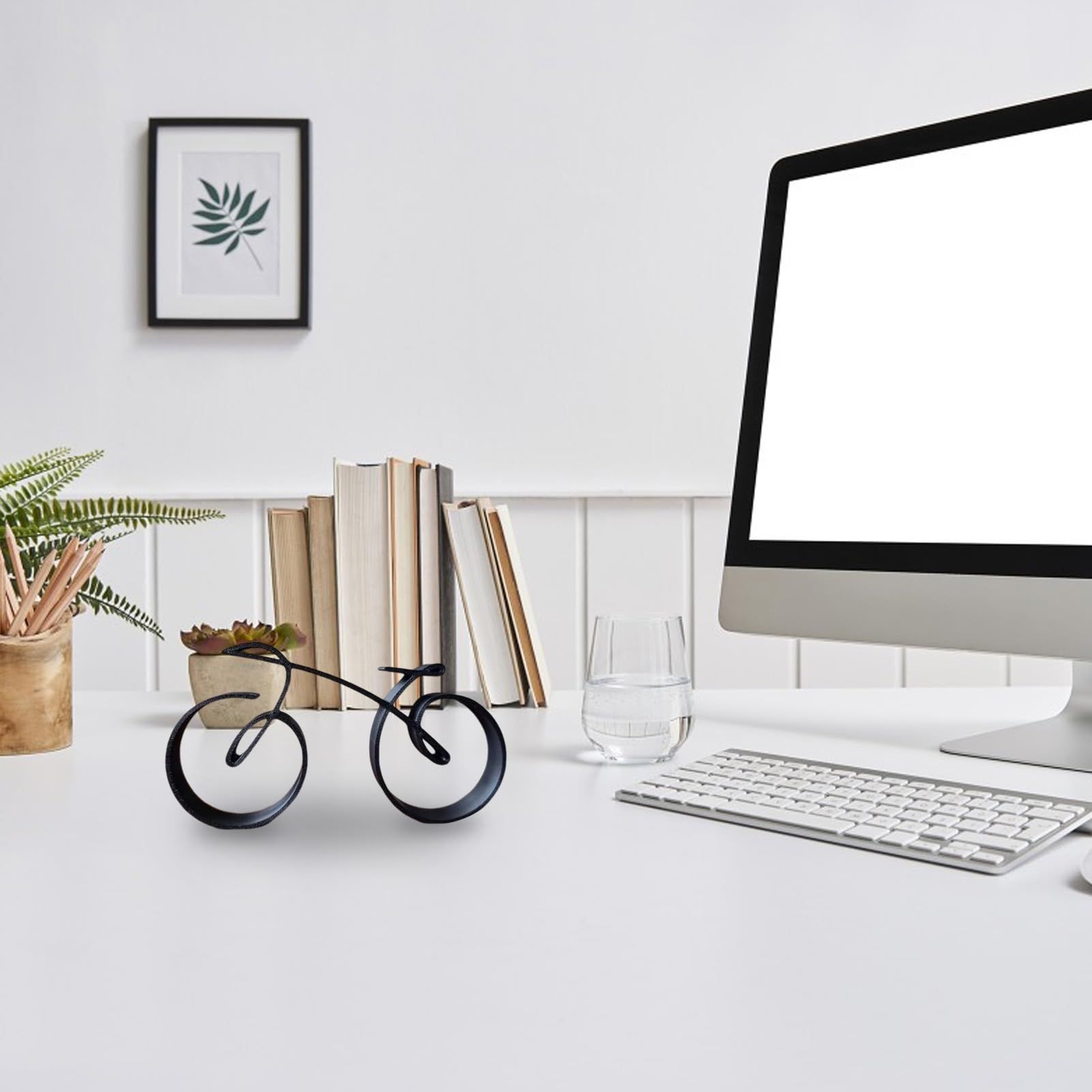 Wire Sculpture Ornaments Wire Framed Bicycle Sculpture Minimalistic Simple Style Fine Workmanship Home Decoration Black