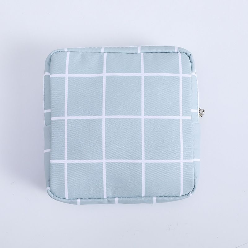 4 Pieces Sanitary Napkin Storage Bag Menstrual Pad Bag Nursing Pad Holder Portable Menstrual Period Sanitary Pouch Zipper