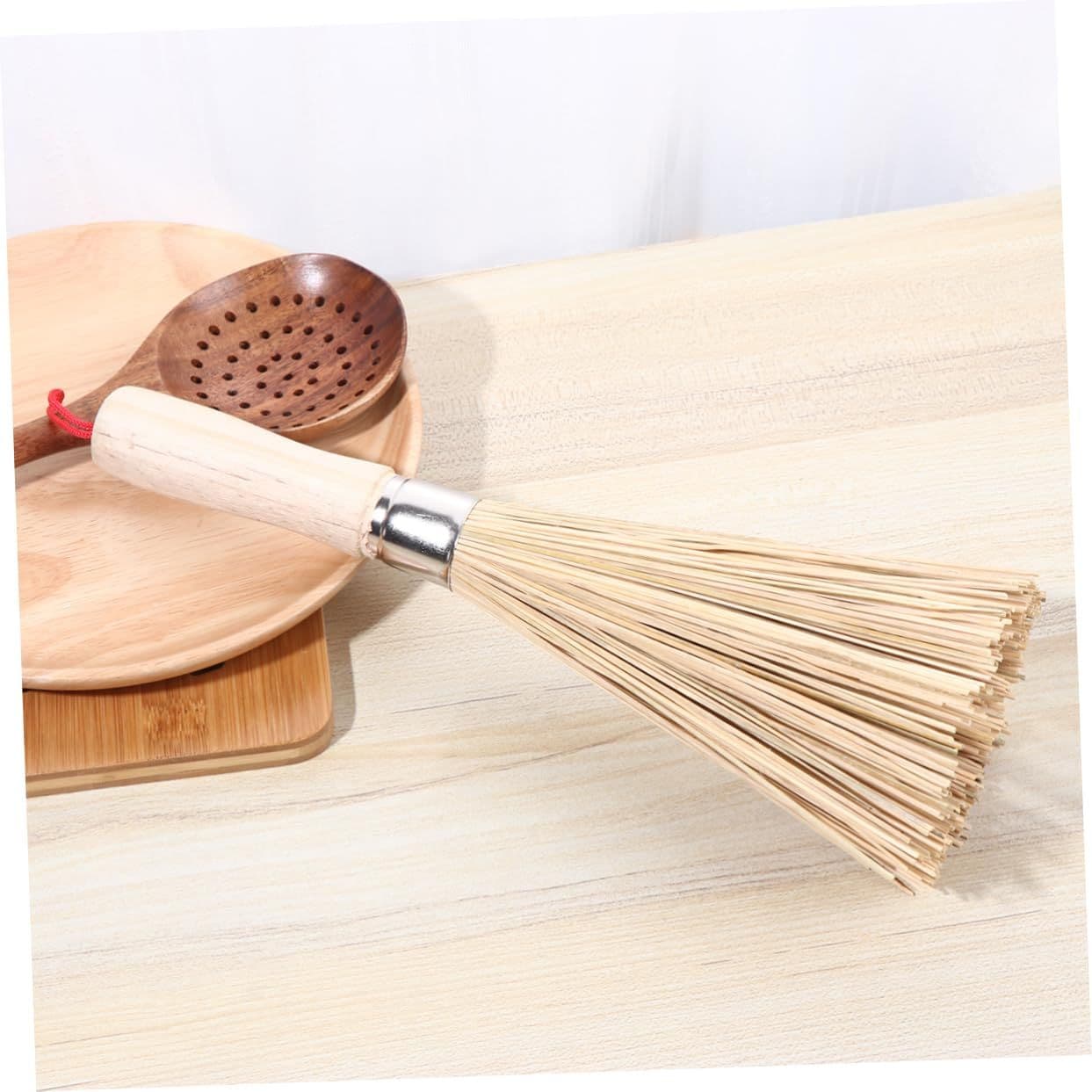 Bamboo Cleaning Brush Kitchen Pan Brush Wooden Handle Wok Brush Oilproof Durable Random Colour Hanging Rope
