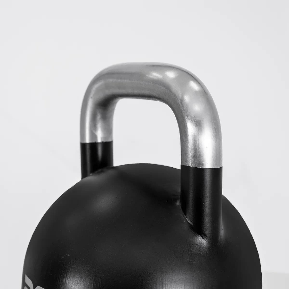 Kettlebell Commercial Steel 32kg Durable Design
